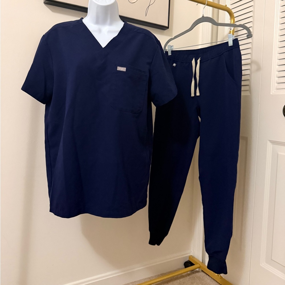 Figs Navy Blue Scrub Set